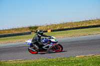 anglesey-no-limits-trackday;anglesey-photographs;anglesey-trackday-photographs;enduro-digital-images;event-digital-images;eventdigitalimages;no-limits-trackdays;peter-wileman-photography;racing-digital-images;trac-mon;trackday-digital-images;trackday-photos;ty-croes